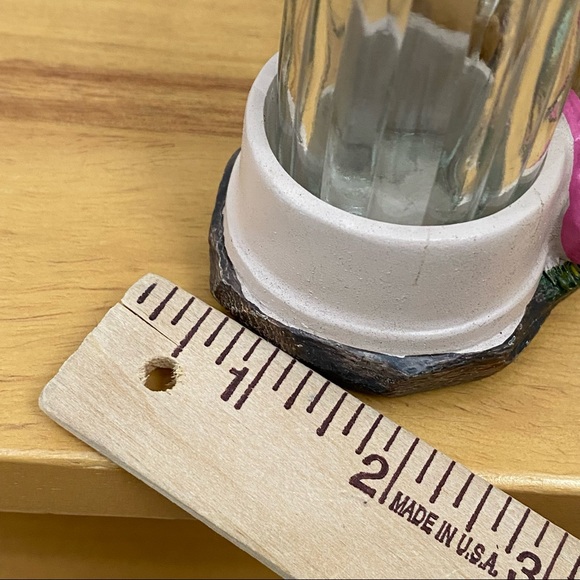 DWK 2018 Spicy But Sweet Chihuahua Dog Salt and Pepper Shaker - Picture 10 of 15